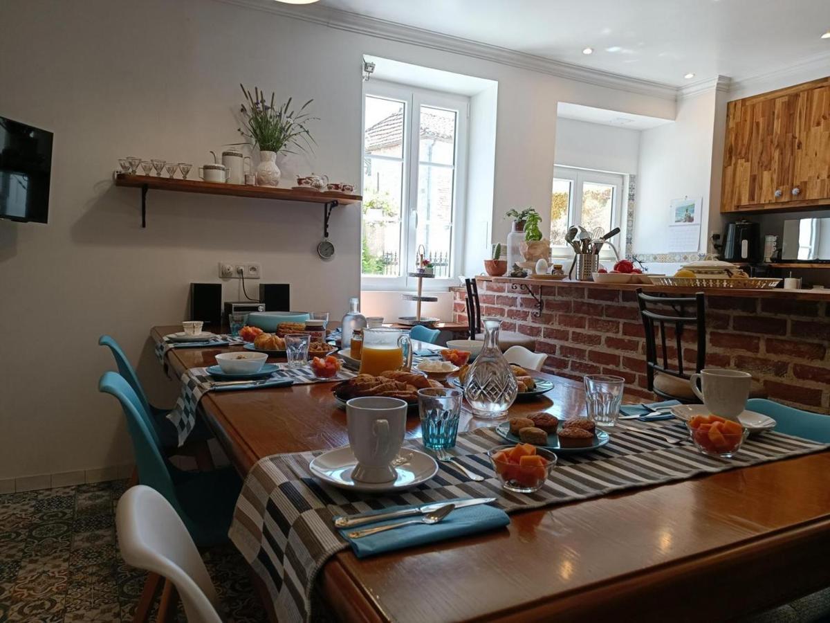 Maison Sur Le Lot Saint-Vincent-Rive-dʼOlt 외부 사진
