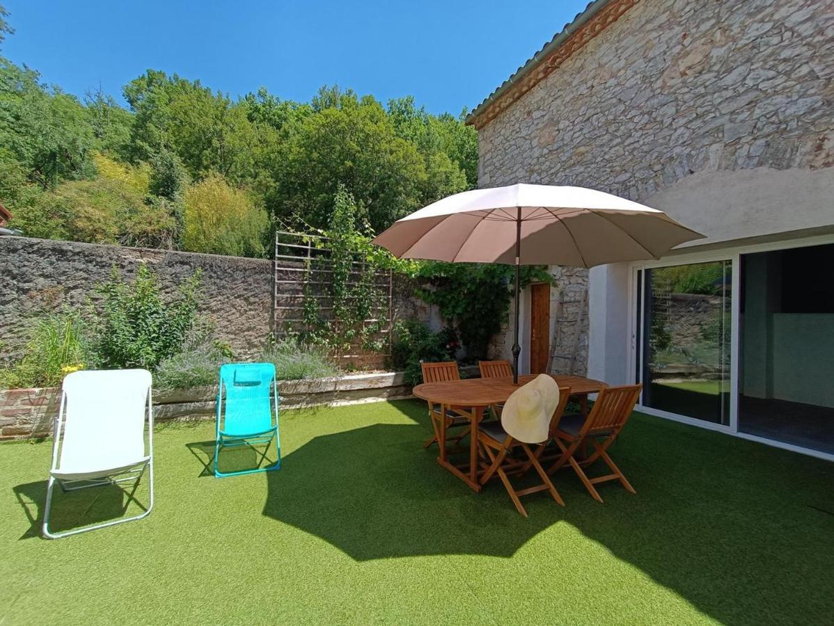 Maison Sur Le Lot Saint-Vincent-Rive-dʼOlt 외부 사진
